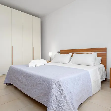 Apart-hotel Marconi 8 4*